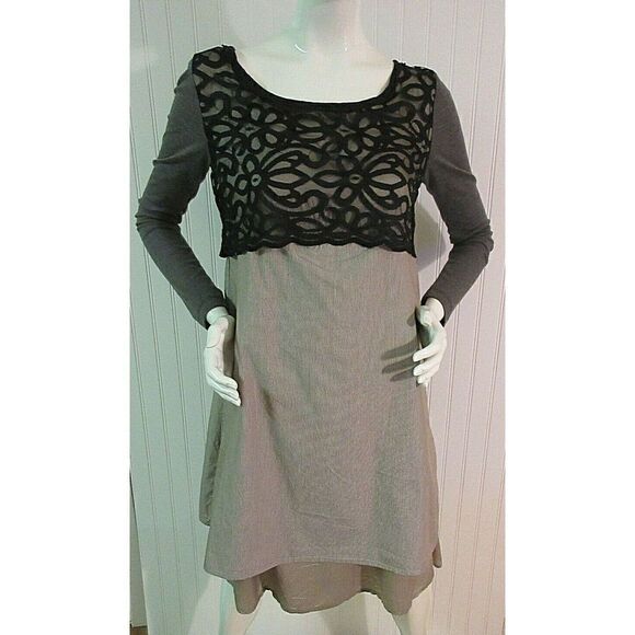 NEESH BY D.A.R. DRESS LACE OVERLAY & PEEK-A-BOO SLIP SIZE SMALL - Picture 1 of 7